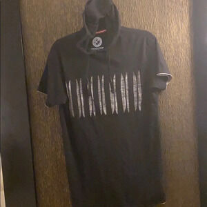 One Resolution Hooded T-shirt Size M